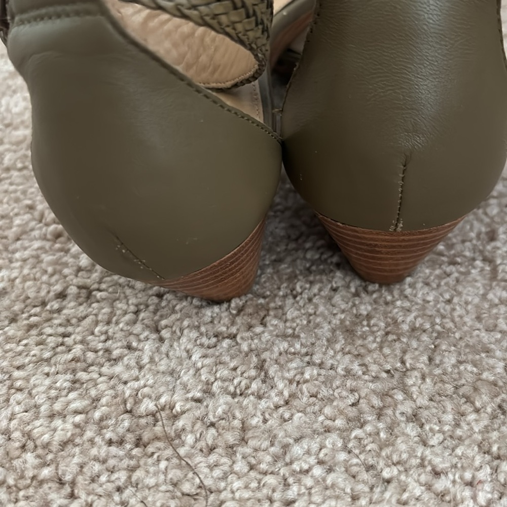 Talbots sandals - Picture 5 of 5